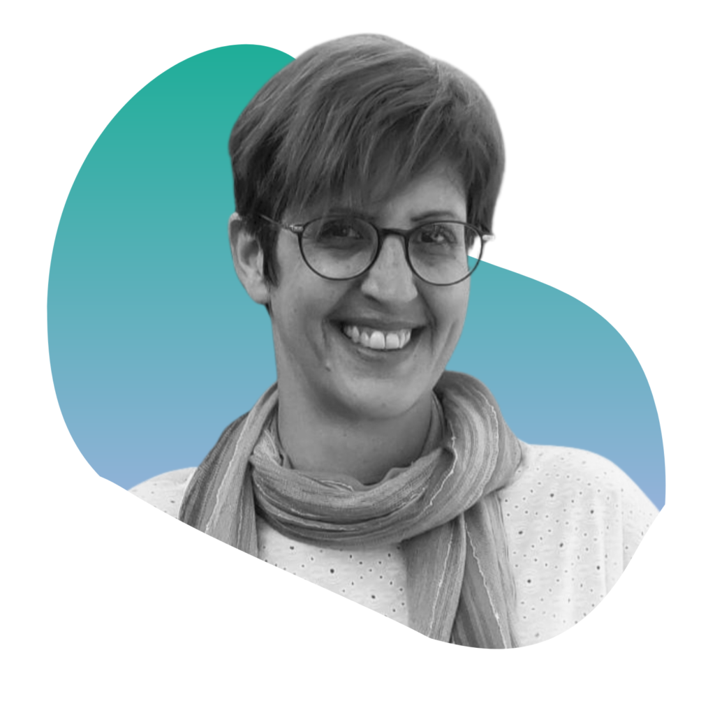 Anne-charlotte Référente familles adultes et séniors